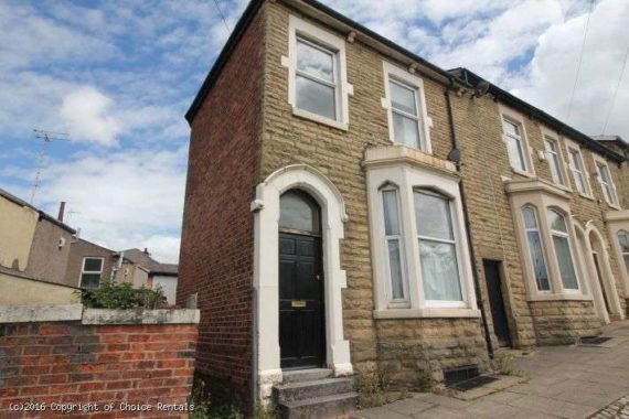 4 Bedroom Property